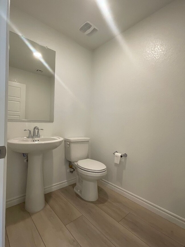 Photo - 3-bedroom townhome, 2cg, gated community