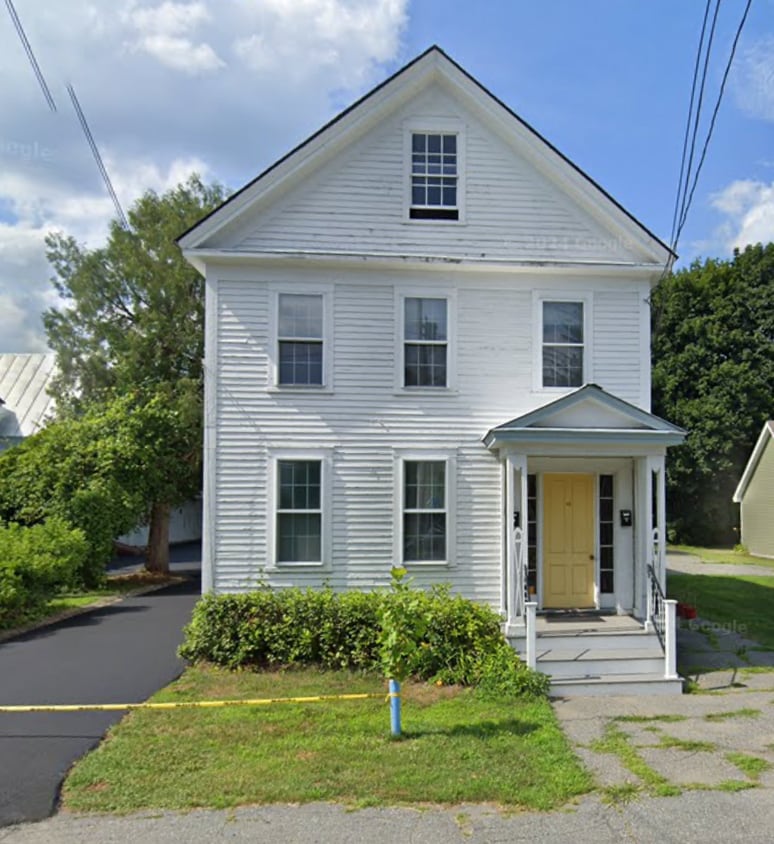 Photo - 18 Green St (Lebanon, NH)