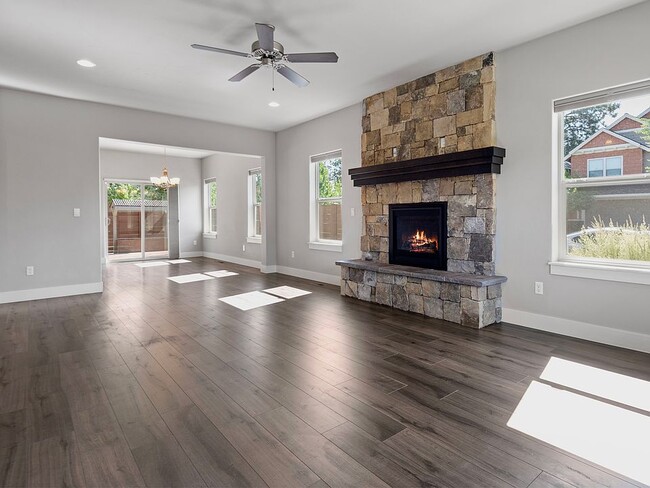 Building Photo - 20530 SE Stanford Pl Rental
