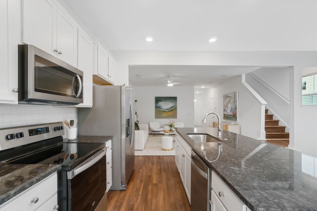 HARMON Foxbank by Crescent Communities