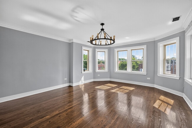 Photo - 1101 S Oak Park Ave