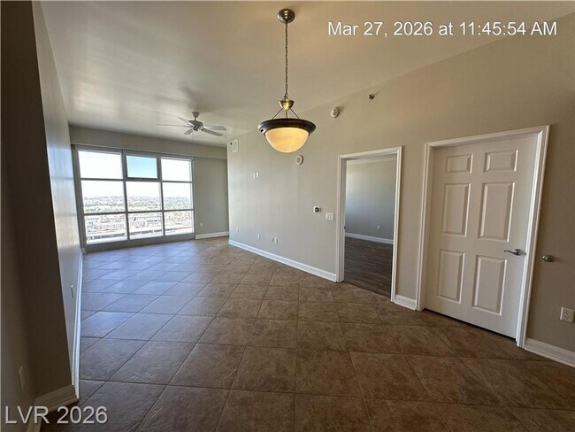 Photo - 1-BEDROOM UNIT AT THE OGDEN HIGHRISE! Unidad 2202