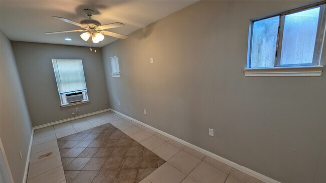 Photo - 412 Cordell St Unidad A