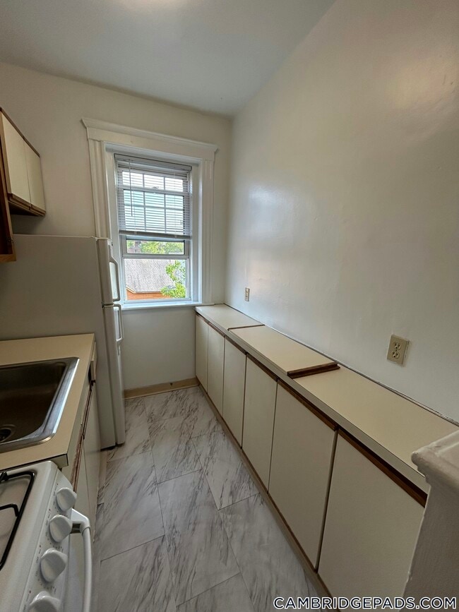 Photo - 21 Wendell St Apartment Unit 19