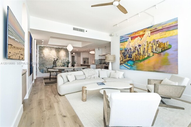 Photo - 100 South Pointe Dr Unit 1807