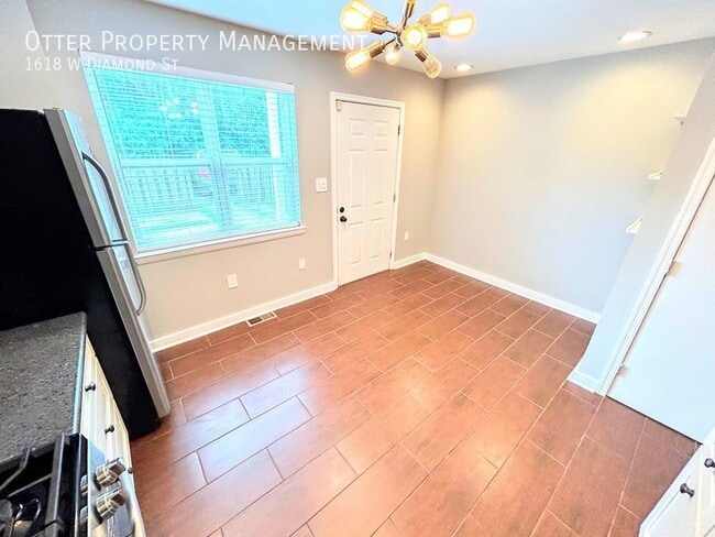 Photo - 1618 W Diamond St