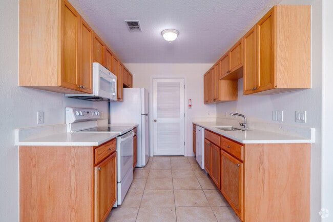 3BR, 2.5BA - 1,598SF - Kitchen