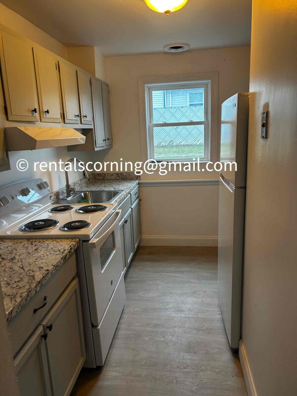 Photo - 184 W Pulteney St