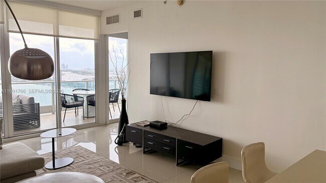 Photo - 2020 N Bayshore Dr Unit 3009
