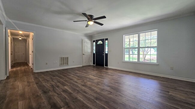 Photo - 5607 Whispering Pines Dr