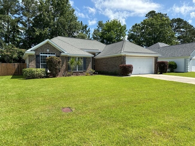 Building Photo - 93 Nelson Dr