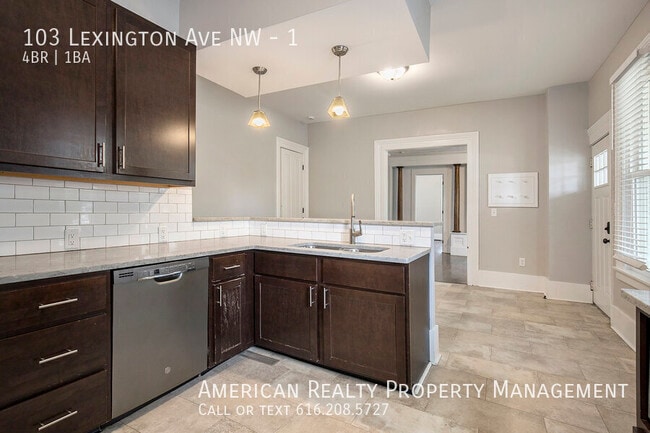 Photo - 103 Lexington Ave NW Unit 1