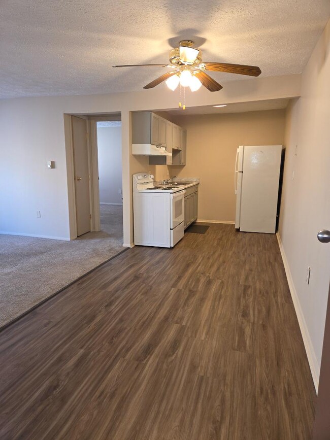 Building Photo - 3883-3885 Bennett Rd. - Bldg 1, #4