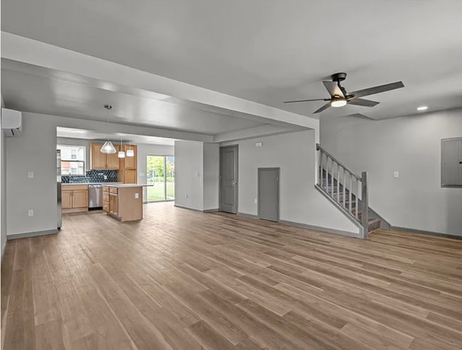 Photo - 22 Mayflower St