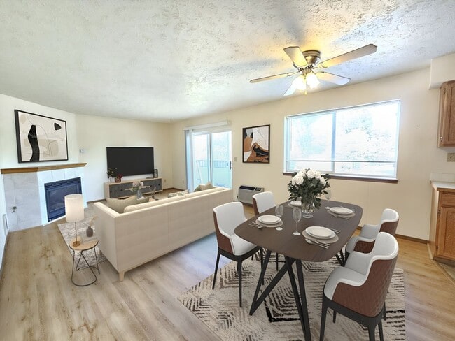 Building Photo - 12506 E 3rd Ave Unit 4