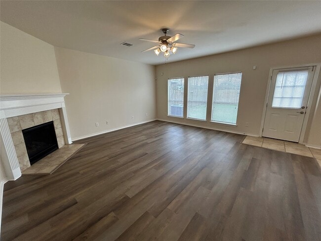 Building Photo - 12338 Packard Bend Trail