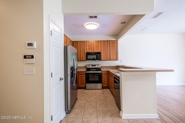 Photo - 5719 Parkstone Crossing Dr