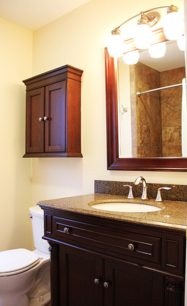 Photo - 39 Peru St Unit APT 2