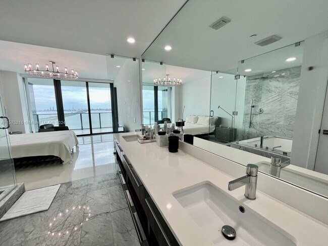Photo - 3131 NE 7th Ave Condo Unit 3003
