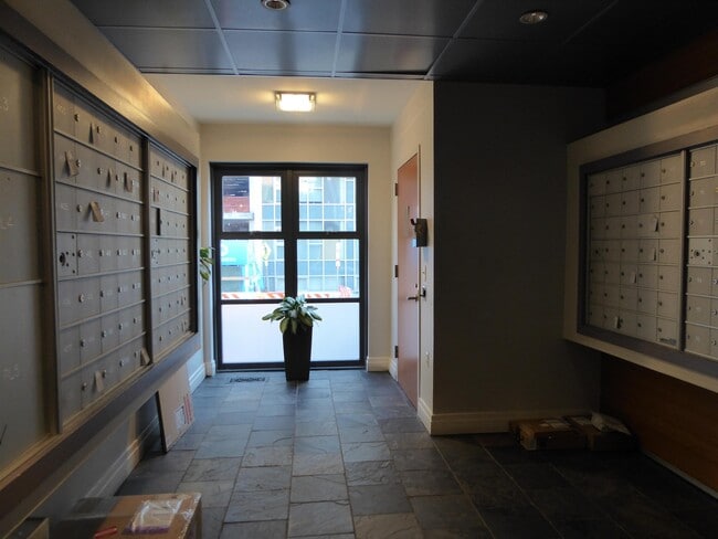 Photo - 2120 Vermont Ave NW