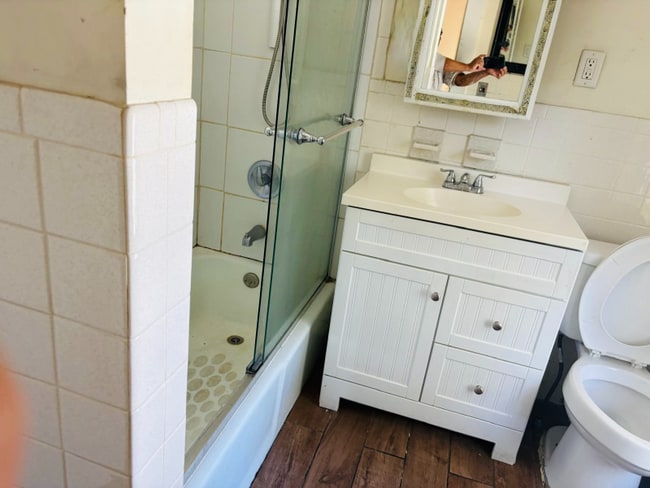 Photo - 234 Greenwich Ave