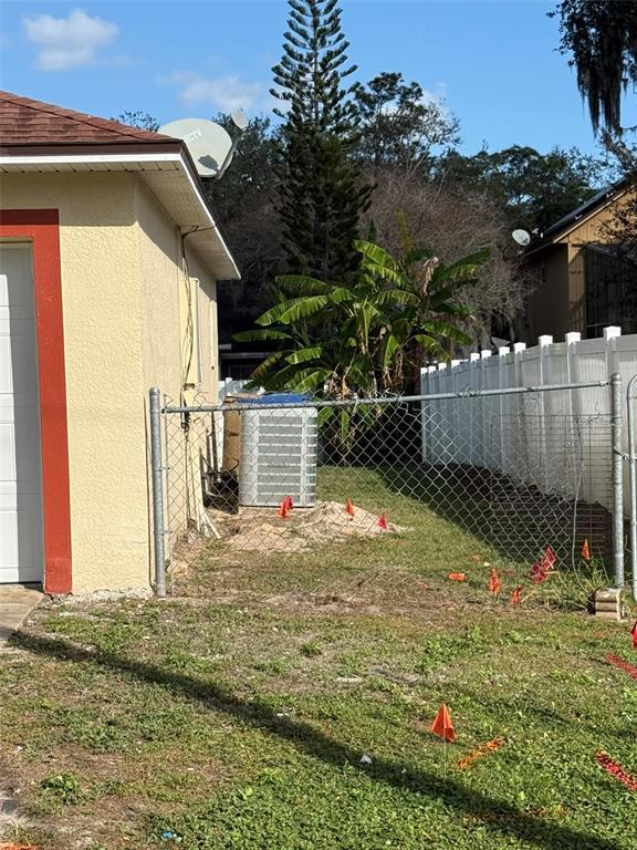 Photo - 417 Francisco Way