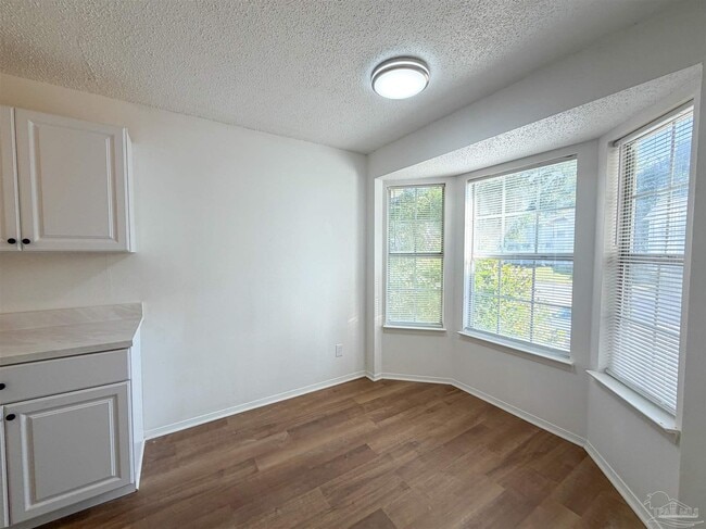 Photo - 1500 E Johnson Ave