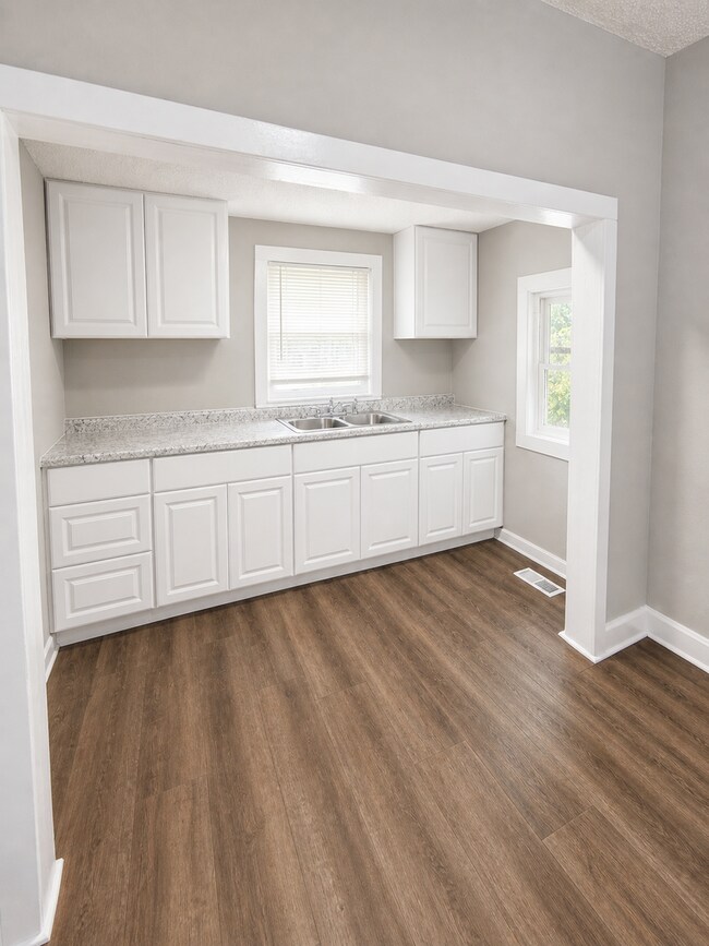 Photo - Spacious 3 Bedroom House