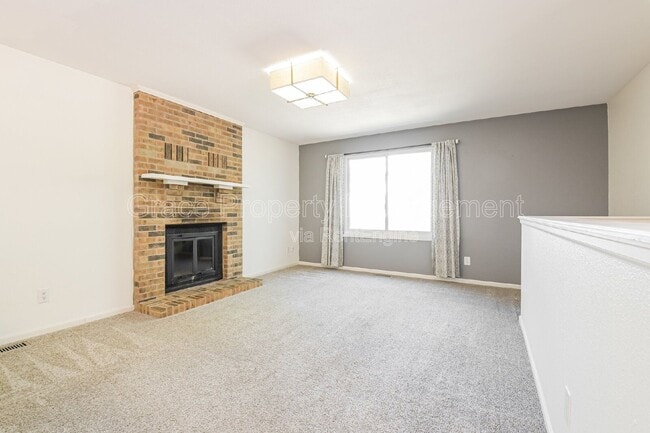 Photo - 11748 Fillmore Pl