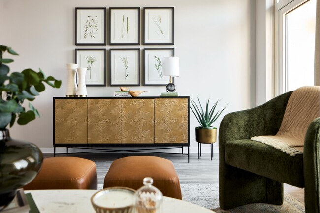 Photo - Coulter Place