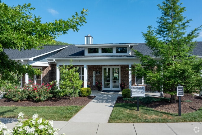 Centro de actividades - Haven at Enka Lake