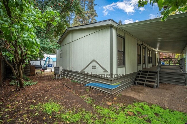 Photo - 3 Bedroom 2 Bathroom Home with Carport Available in Coeur d'Alene!