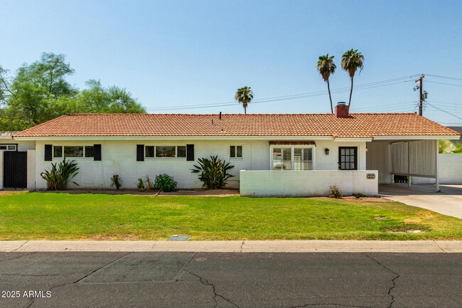 Photo - 6925 E Rancho Vista Dr