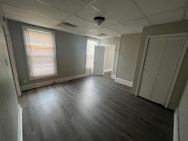 Photo - 2BR/1BA house in Algonquin area