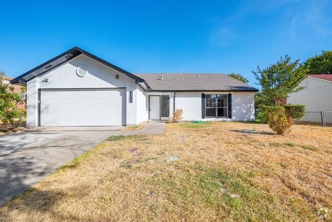 Building Photo - 2215 Overbrook Dr Rental
