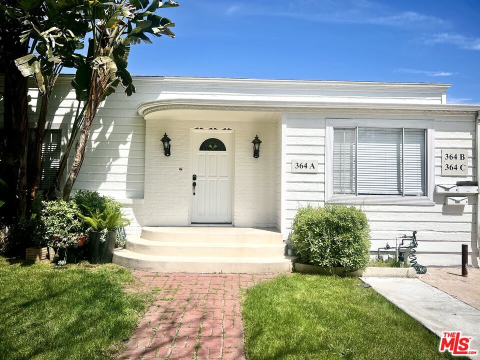 Photo - 364 N San Vicente Blvd Condo Unit C