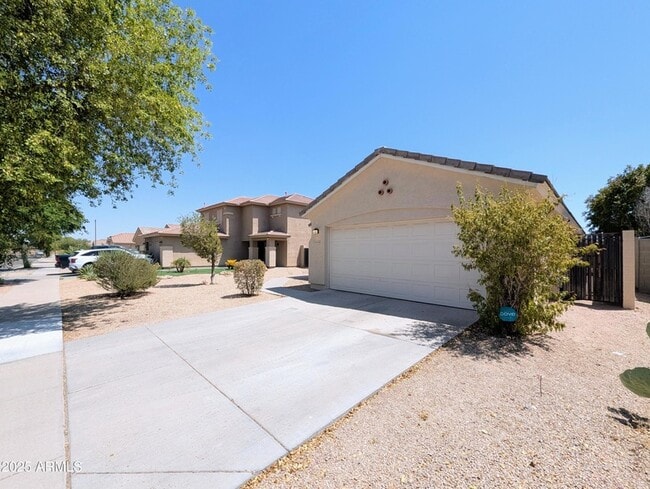 Photo - 13959 W Country Gables Dr