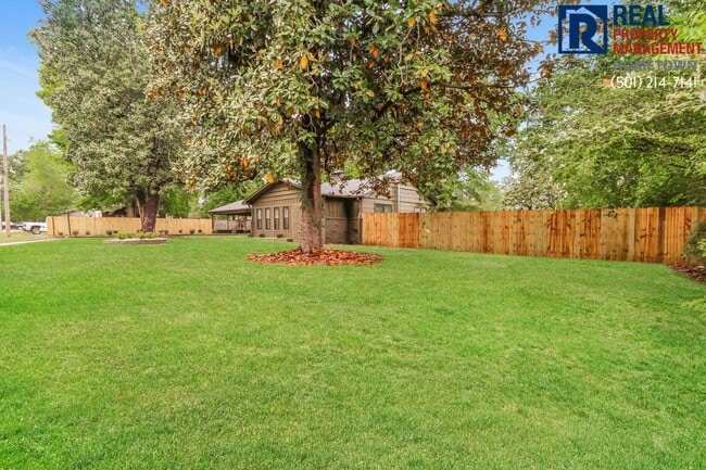 Photo - 420 Algood St