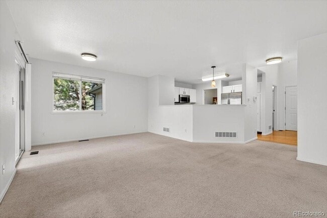 Photo - 10203 Vine Ct