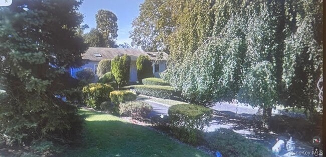 Building Photo - 23 Gay Dr