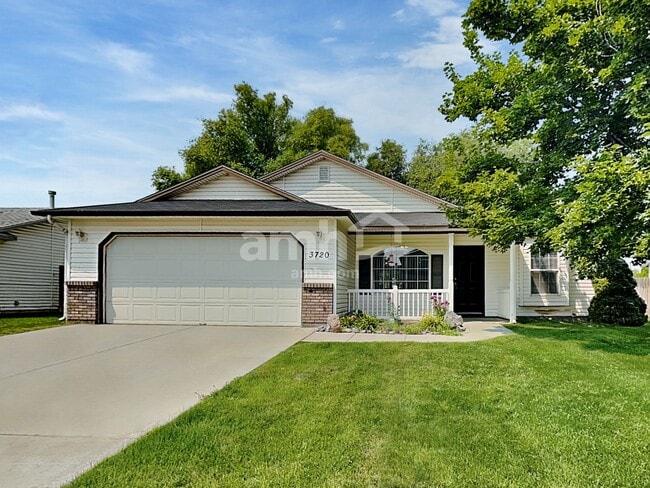 Building Photo - 3720 Bismark Ave