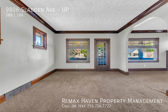 Photo - 9806 Sladden Ave Unidad UP