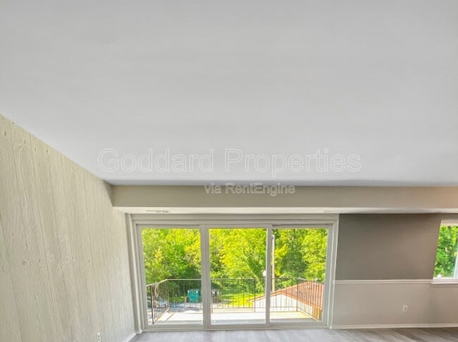 Photo - 479 Moores Mill Rd Unit Apt 4