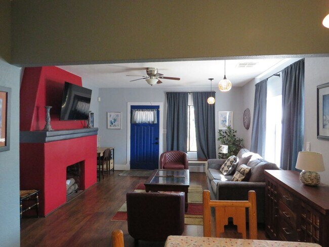 Photo - 131 E Speedway Blvd