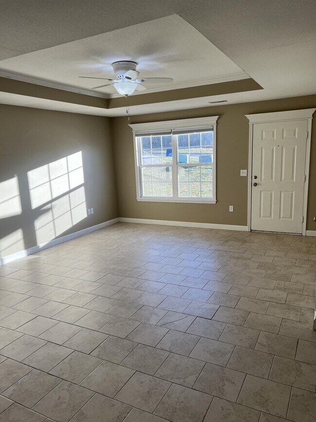 Photo - 903 W Gay St