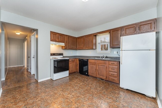 2208 Bay City Rd