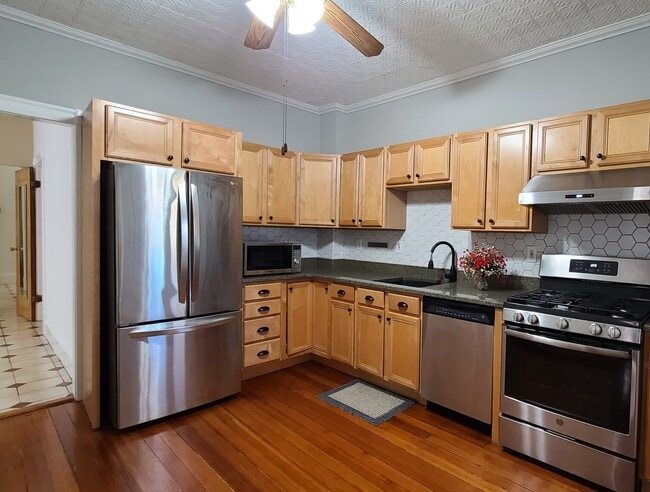 Photo - 45 Temple St Apartments Unit 1A