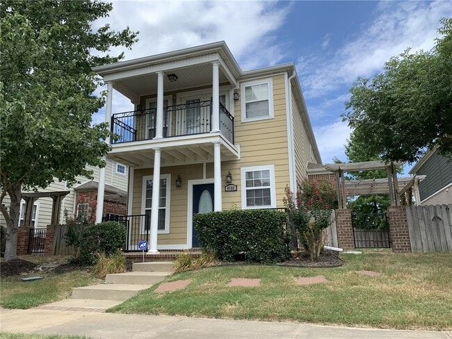 Building Photo - 4156 W Bradstreet Ln