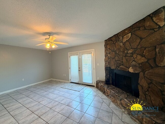 Photo - Charming Two-Story Townhome Near the Beach!