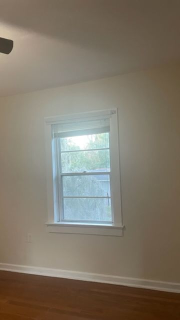 Photo - 516 E Esther St